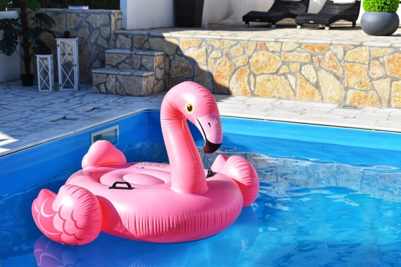 Oguic Apartman Pag Town Zewnętrze zdjęcie